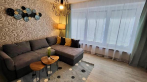 4Rooms Central-Modern with Balcony, The Beach by Lakescape FeWos